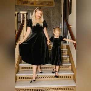 Ivy City Co Cleo Dress Black Velvet XXL